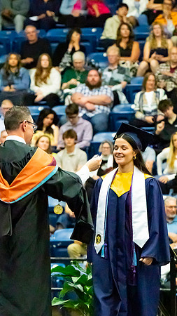 Caleigh_Ponn_Valedictorian_6314_16x9_Full
