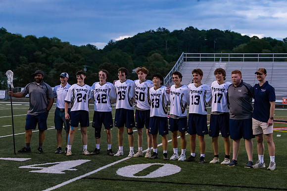HVHS_Lacrosse_Seniors_5642_4x6