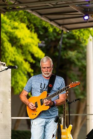 Rob_Campbell_3551_No_Crop