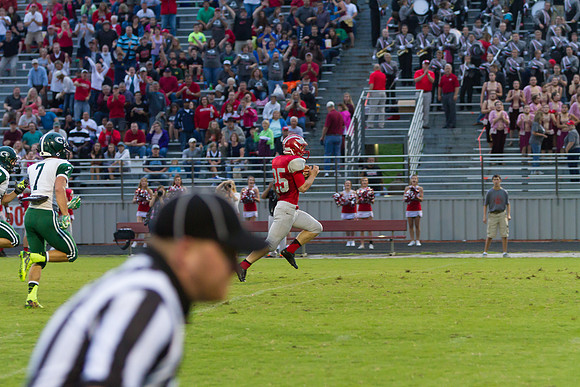 Noah Fletcher touchdown run