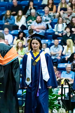 Caleigh_Ponn_Valedictorian_6333_No_Crop