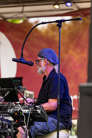 Jerry_Parris_3331_No_Crop