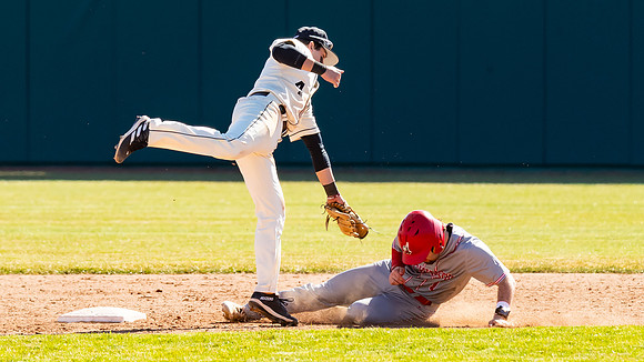 Kyle_Moshier_9402_16x9_Full