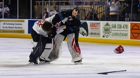 Austyn_Roudebush_Fight8191_16x9_Full