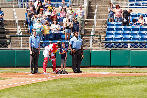 05_34_Andruw_Mussett_C_6302_No_Crop