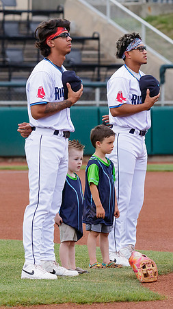 Center_Infield_0201_16x9