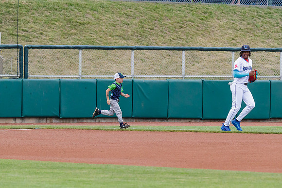 01-38_Starlyn_Nunez_CF_0029_No_Crop