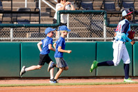 01-38_Starlyn_Nunez_CF_2572_4x6