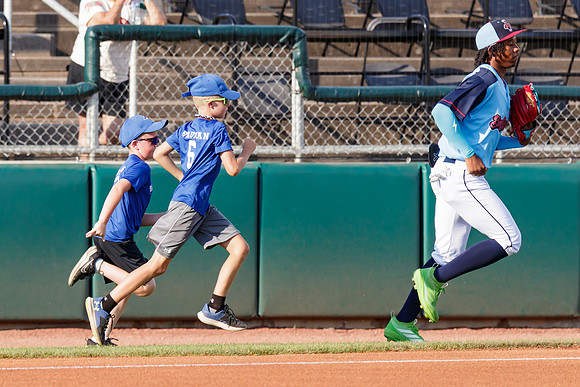 01-38_Starlyn_Nunez_CF_2574_4x6