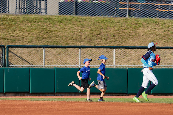 01-38_Starlyn_Nunez_CF_2576_No_Crop