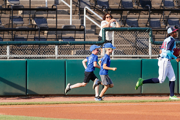 01-38_Starlyn_Nunez_CF_2572_No_Crop