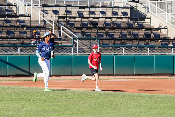 01_38_Starlyn_Nunez_SS_3549_No_Crop