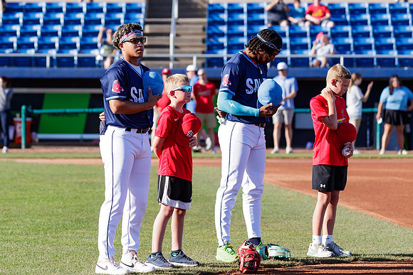 Anthem_Infield_3688_4x6