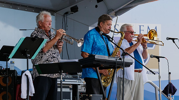 Kings_Horns_4009_16x9