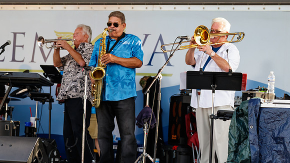 KIngs_Horns_4309_16x9