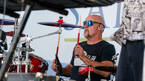 Kings_Drummer_Mike_Feanster-4175_16x9