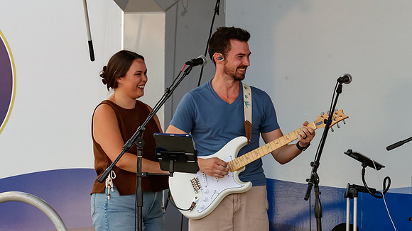 Abbey_and_Andy_Neikirk-4074_16x9