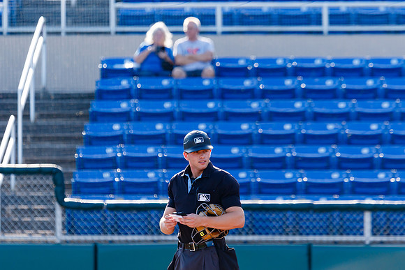 Umpire_Leo_DLatt_20260805_0468_No_Crop