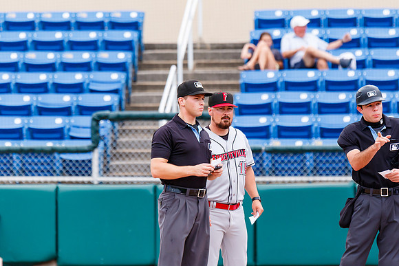 Umpire_Leo_DLatt_20260804_9470_No_Crop