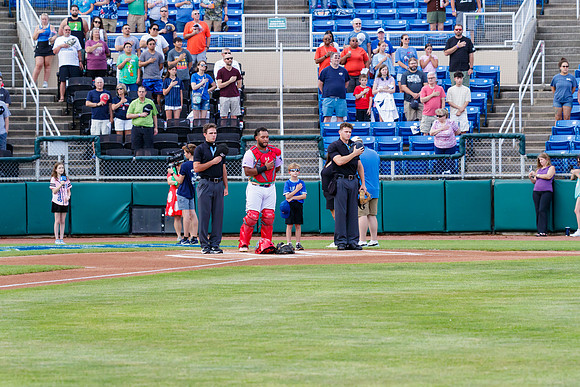 Umpires_Shepler_and_Dlatt_20260718_0163_No_Crop