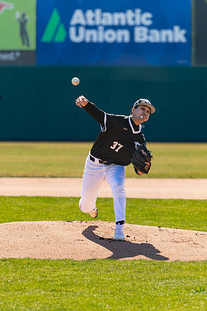 Owen_Wojciechowski_1496_No_Crop