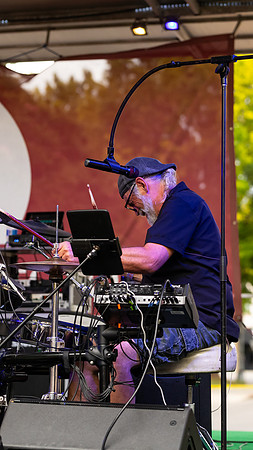 Jerry_Parris_3584_16x9_Full