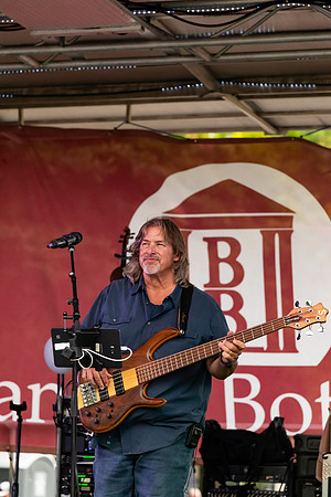 Raymond_Howell_3243_No_Crop