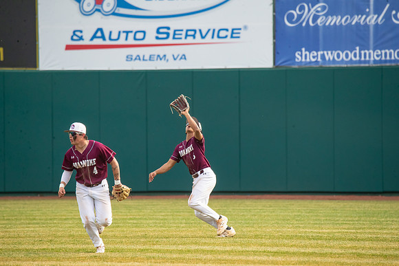 Tyler_Galloway_5942_No_Crop