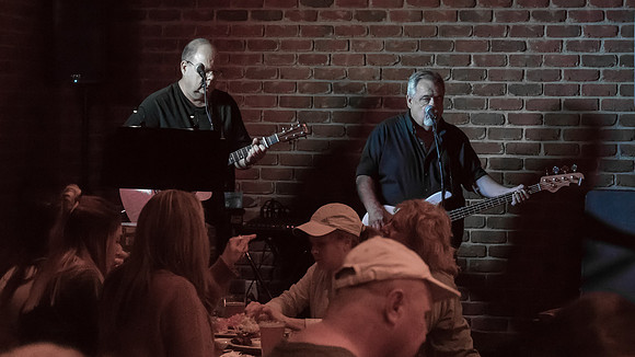 The_Tim_Martin_Duo_8442_1080P