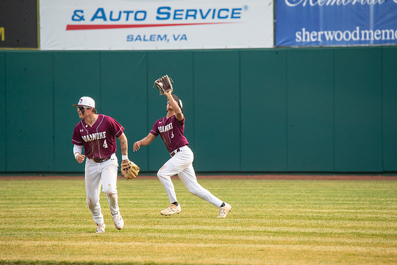 Tyler_Galloway_5943_No_Crop