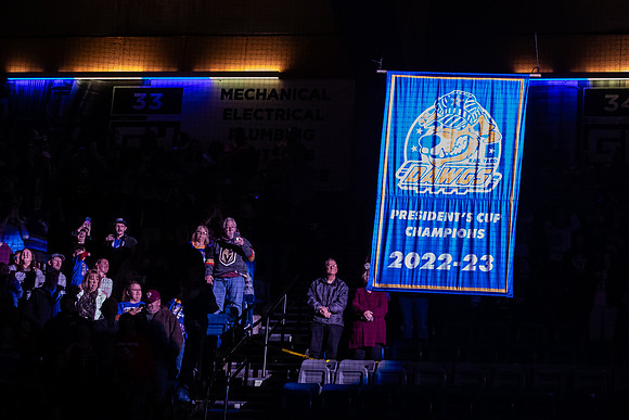 2022-23_Presidents_Cup_Banner_1793_4x6
