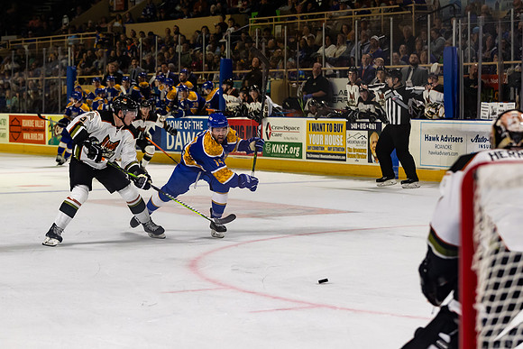 Stephen_Alvo_Goal_4261_4x6
