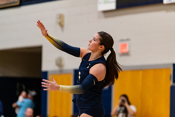 Caleigh_Ponn_6808_No_Crop