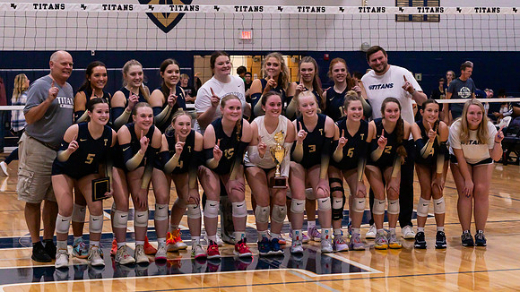 2023_Region_3D_Champs_HVHS_VB_5983_16x9_Full