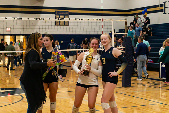 Carla_Caleigh_Lauren_n_Shae_6017_No_Crop