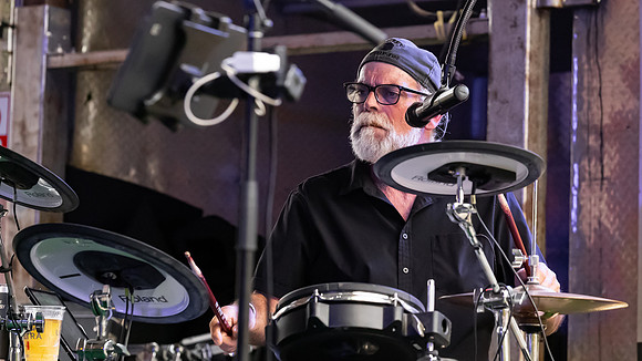 Jerry_Parris_3274_16x9_Full