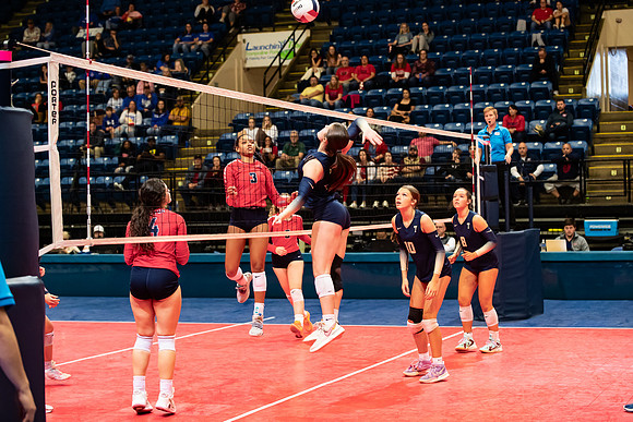 Caleigh_Ponn_5657_No_Crop