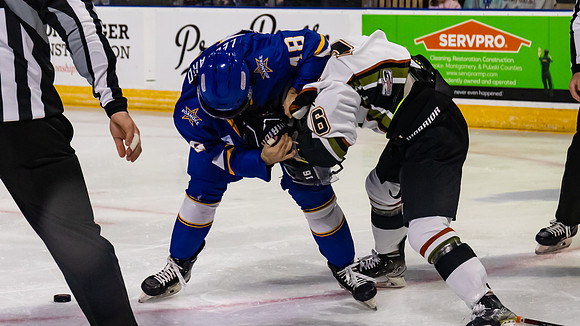 Steven_Leonard_Fight_2162_16x9_Full