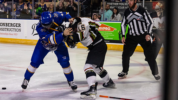 Steven_Leonard_Fight_2160_16x9_Full