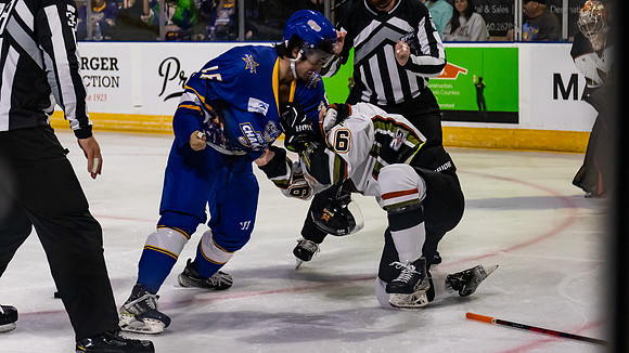 Steven_Leonard_Fight_2167_16x9_Full