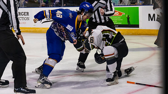 Steven_Leonard_Fight_2168_16x9_Full