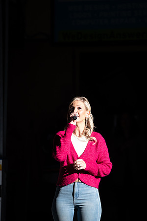 Veronica_Perkins_1405_No_Crop