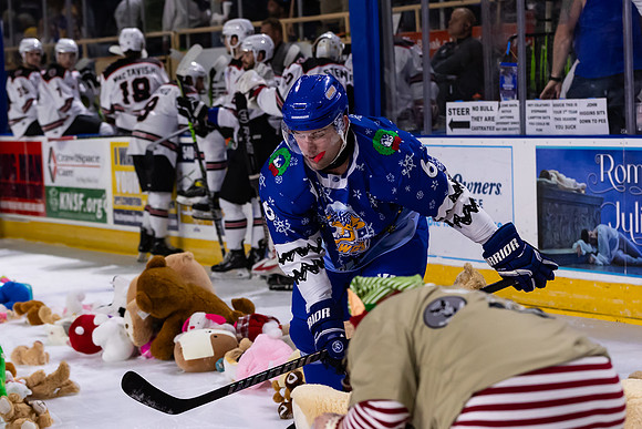 TBear_Toss_23349_5461_4x6