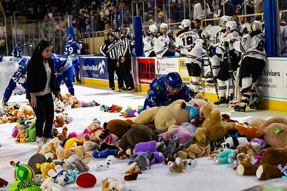 TBear_Toss_23349_5450_4x6