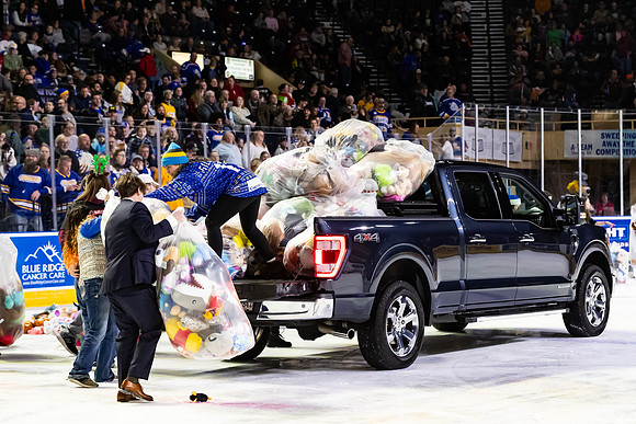 TBear_Toss_23349_5496_4x6