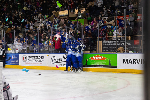 TBear_Goal_Celeb_23349_5428_No_Crop
