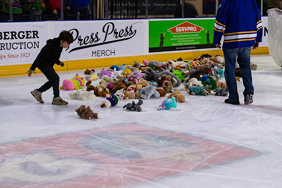 TBear_Toss_23349_5522_No_Crop