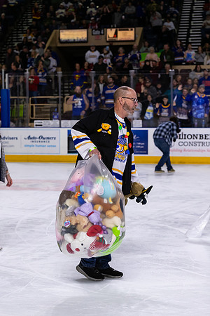 TBear_Toss_23349_5550_No_Crop
