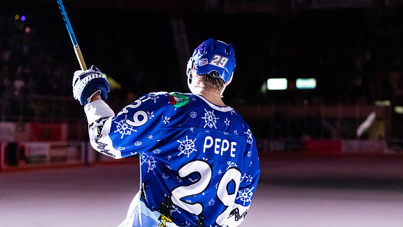 Brendan_Pepe_#1Star_20231216-8170_16x9_Full