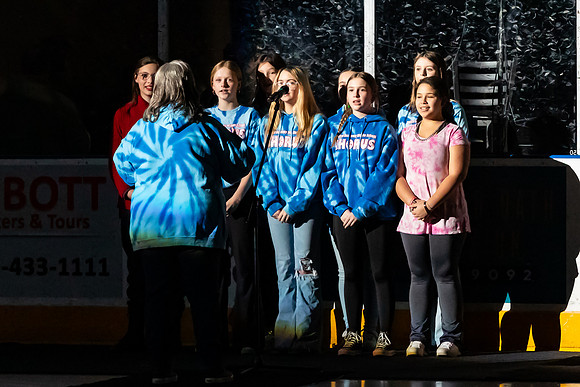 Central_Academy_Anthem_23349_5112_4x6